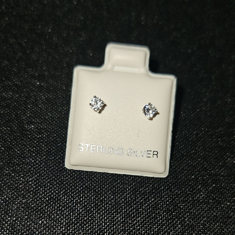 Ruehl No.925 Silver Stud Earrings Minimalist Design